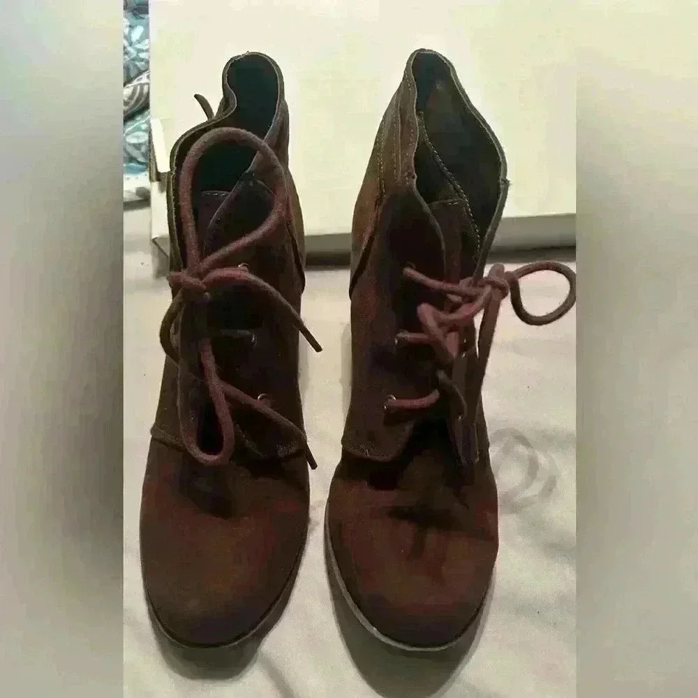 brown lace up wedge heeled boots